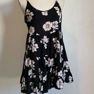 Brandy Melville Black and White Floral Dress